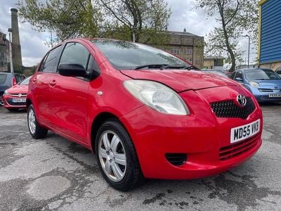 Used Toyota Yaris T3 2006 Red Hatchback