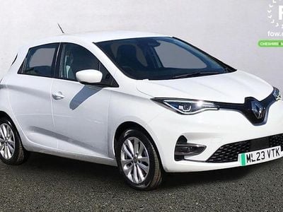 Used Renault Zoe Version S 100 kW (136 HP) 2022 White Hatchback