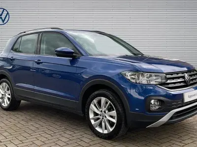 Begagnad VW T-Cross SE 95 HK (69 kW) 2023 Blå SUV