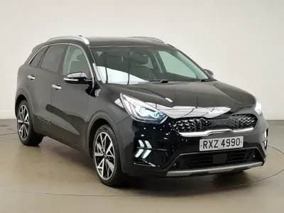 Gebraucht Kia Niro 139 PS (102 kW) 2022 Schwarz SUV