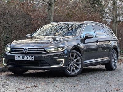Grey Used 2018 VW Passat Advance Estate | £13,980 (Expensive)
