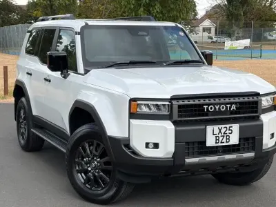 New Toyota Land Cruiser 2025 White/black