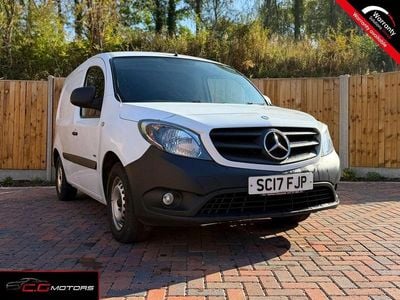 Mercedes Citan 109