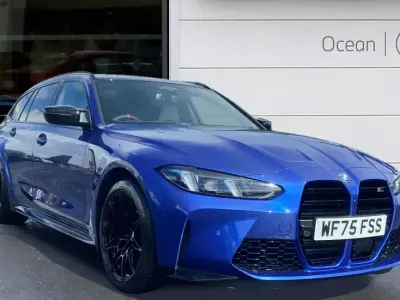Begagnad BMW M3 Competition Edition 523 HK (384 kW) 2025 Blå Kombi