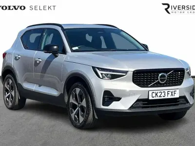 Used Volvo XC40 Ultimate 197 HP (144 kW) 2023 Silver SUV