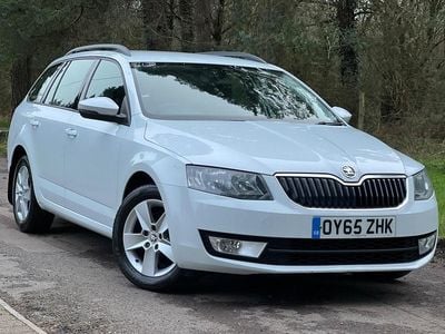Used Skoda Octavia SE 150 HP (110 kW) 2016 White Hatchback