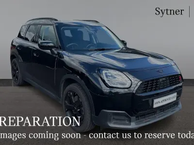 Używany Mini Countryman 215 KM (158 kW) 2024 Czarny SUV