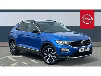 Used VW T-Roc Design 113 HP (83 kW) 2019 Blue SUV