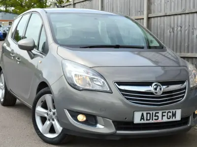 Używany Vauxhall Meriva 2015 Brązowy Minivan