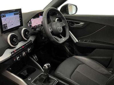 Begagnad Audi Q2 Black Edition 2025 SUV