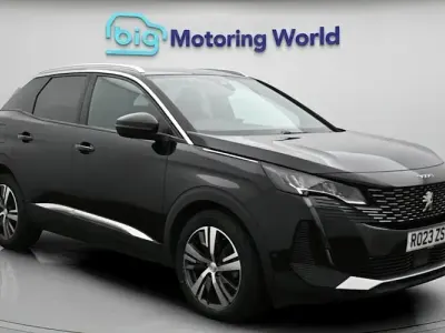 Used Peugeot 3008 Allure+ 131 HP (96 kW) 2023 Black SUV