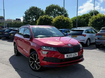 Used Skoda Karoq SportLine 110 HP (80 kW) 2019 Red SUV