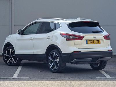 Used Nissan Qashqai 360º 2017 White SUV