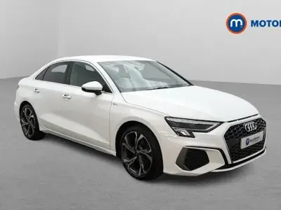 Usado Audi A3 S-Line 110 HP (80 kW) 2024 Branco Sedan