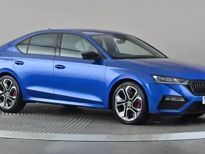 Used Skoda Octavia vRS 245 HP (180 kW) 2023 Blue Hatchback