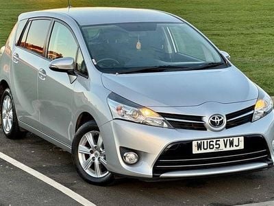 Silver Used 2015 Toyota Verso MPV | £5,900 (Fair price)