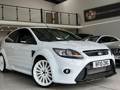Used Ford Focus RS 301 HP (221 kW) 2010 White Hatchback