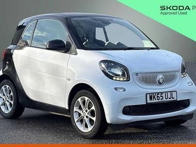 White Used 2016 Smart ForTwo Coupé Passion Coupe | £4,695 (Fair price)