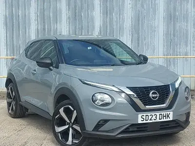 Used Nissan Juke Tekna 114 HP (83 kW) 2023 Grey SUV