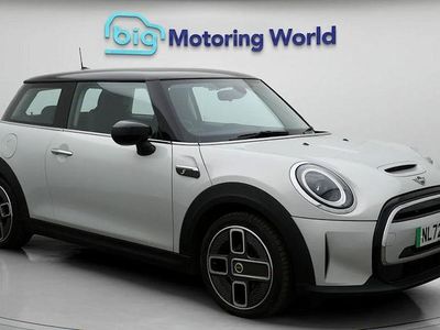 Used 2023 Mini Cooper Level 1 Hatchback | £13,200 (Fair price)