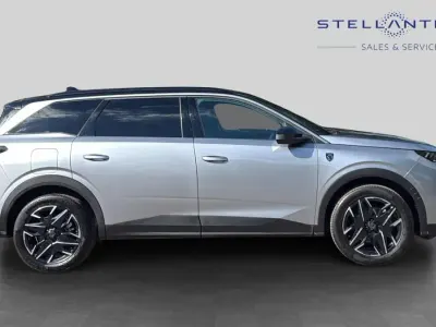 Used Peugeot 5008