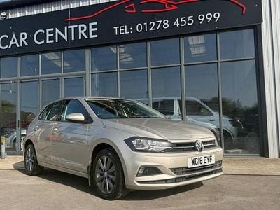 Used VW Polo SE 95 HP (69 kW) 2018 Silver Hatchback