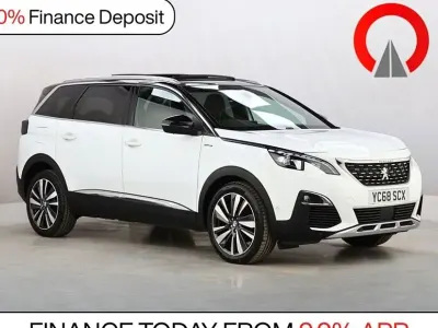 Used Peugeot 5008 Premium 130 HP (95 kW) 2018 White SUV
