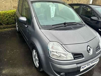 used Renault Grand Modus Estate 1.6 Dynamique 5d Auto