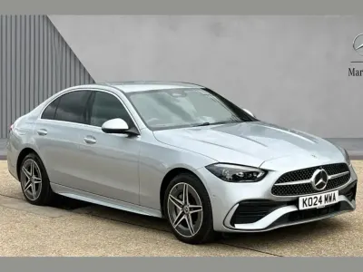 Usado Mercedes C300e AMG Line Premium 313 HP (230 kW) 2024 Prateado Sedan