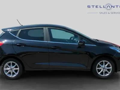 Used Ford Fiesta Zetec 99 HP (72 kW) 2018 Black Hatchback