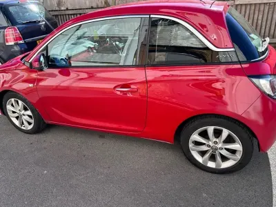 Begagnad Vauxhall Adam