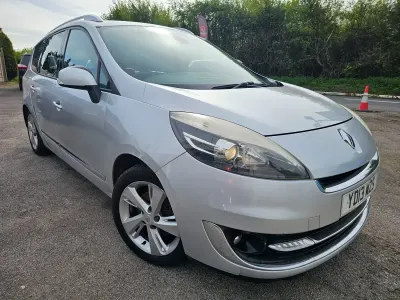 Used Renault Grand Scénic III Dynamique 2013 Silver MPV