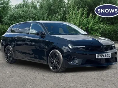 Begagnad Vauxhall Astra S 130 HK (95 kW) 2024 Svart Kombi