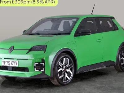 Used Renault 5 E-Tech Evolution 89 kW (122 HP) 2025 Hatchback