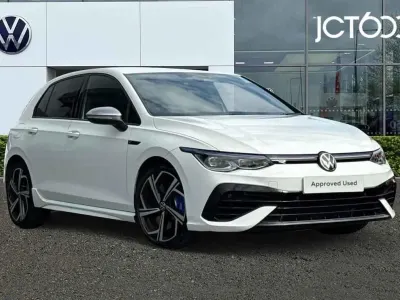 Used VW Golf VIII R 320 HP (235 kW) 2024 White Hatchback