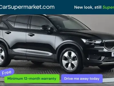Usado Volvo XC40 Momentum 163 CV (119 kW) 2021 Negro SUV