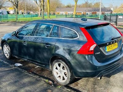 Grey Used 2015 Volvo V60 SE Estate | £4,000 (Fair price)