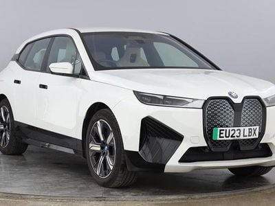 BMW iX