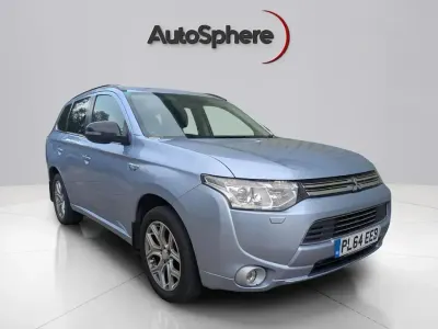 Used Mitsubishi Outlander P-HEV 2014 Blue Estate