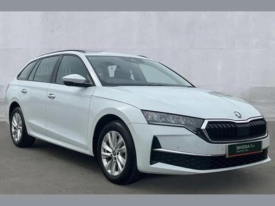 Used Skoda Octavia SE Technology 113 HP (83 kW) 2025 White Estate