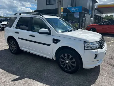 Used Land Rover Freelander 2 Dynamic 2012 White SUV