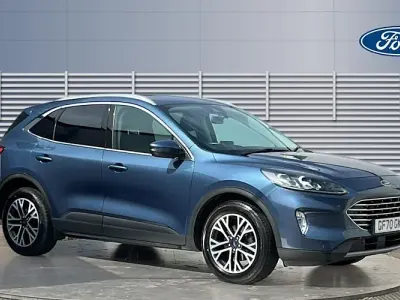Used Ford Kuga Titanium 150 HP (110 kW) 2020 Blue SUV