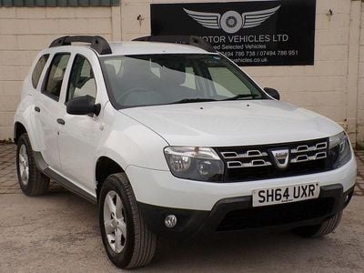 Begagnad Dacia Duster Ambiance 2014 Vit Halvkombi