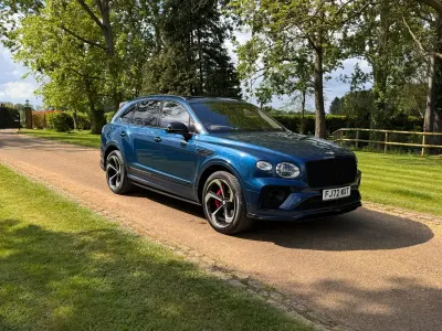 Używany Bentley Continental GT 2022 Niebieski Kombi