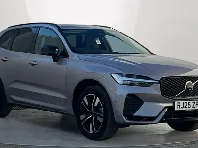 Used Volvo XC60 Plus 250 HP (183 kW) 2025 Silver SUV