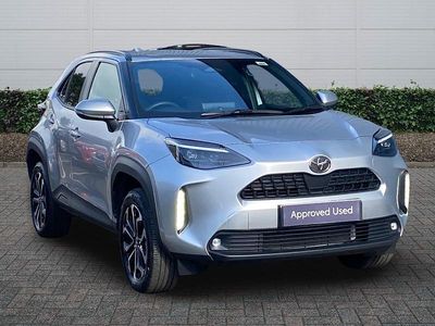 Used Toyota Yaris Hybrid Design 2025 Silver Hatchback