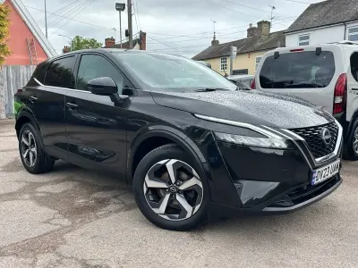 Usado Nissan Qashqai N-Connecta 140 CV (102 kW) 2023 Negro SUV