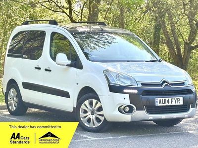Używany Citroën Berlingo XTR 115 KM (84 kW) 2014 Biały Minivan