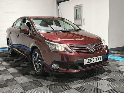 Used Toyota Avensis 2013 Red Sedan