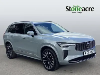Usado Volvo XC90 Ultra 455 HP (334 kW) 2025 Cinzento SUV